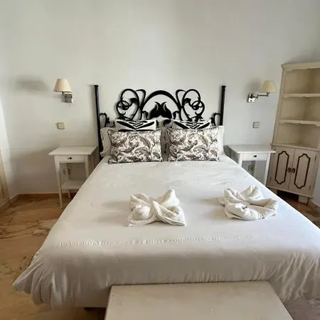 Amplitud, Comodidad Y Luz En El Centro De Appartamento *