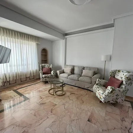 Amplitud, Comodidad Y Luz En El Centro De Appartamento