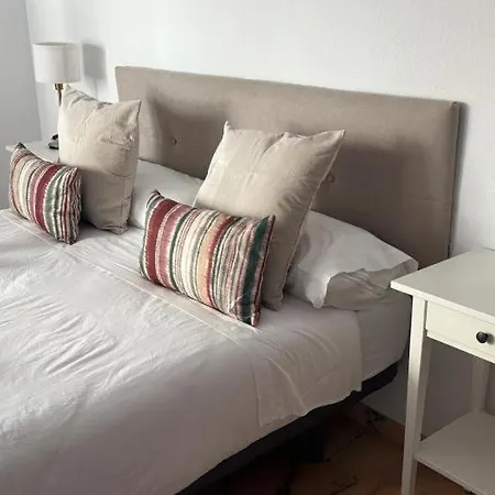 Amplitud, Comodidad Y Luz En El Centro De Sevilla